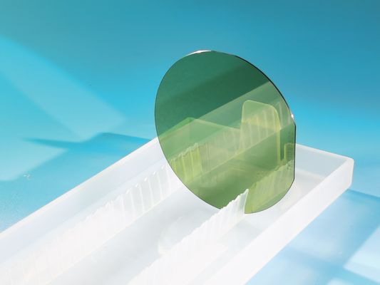 2 اینچ 4 اینچ 6 اینچ 8 اینچ استفاده صنعتی سیلیکون کربید وافر با خشکی سطح ≤0.2nm