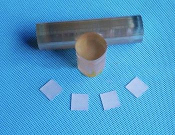 قیمت مناسب TiO2 کریستال دی اکسید تیتانیوم 10x10x0.5mmt 1sp / 2sp Single Polishing آنلاین