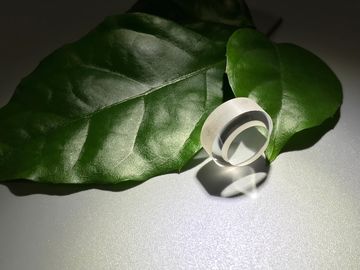 قیمت مناسب شیشه یاقوت کبود سفارشی 5 میلی متر با سوراخ برای قسمت تجهیزات مونتاژ آنلاین