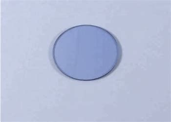 قیمت مناسب Al2o3 Synthetic Ruby رنگی تیتانیوم دوپ شده یاقوت کبود برای پنجره های یاقوت کبود آبی شیشه ای یاقوت کبود نوری آنلاین